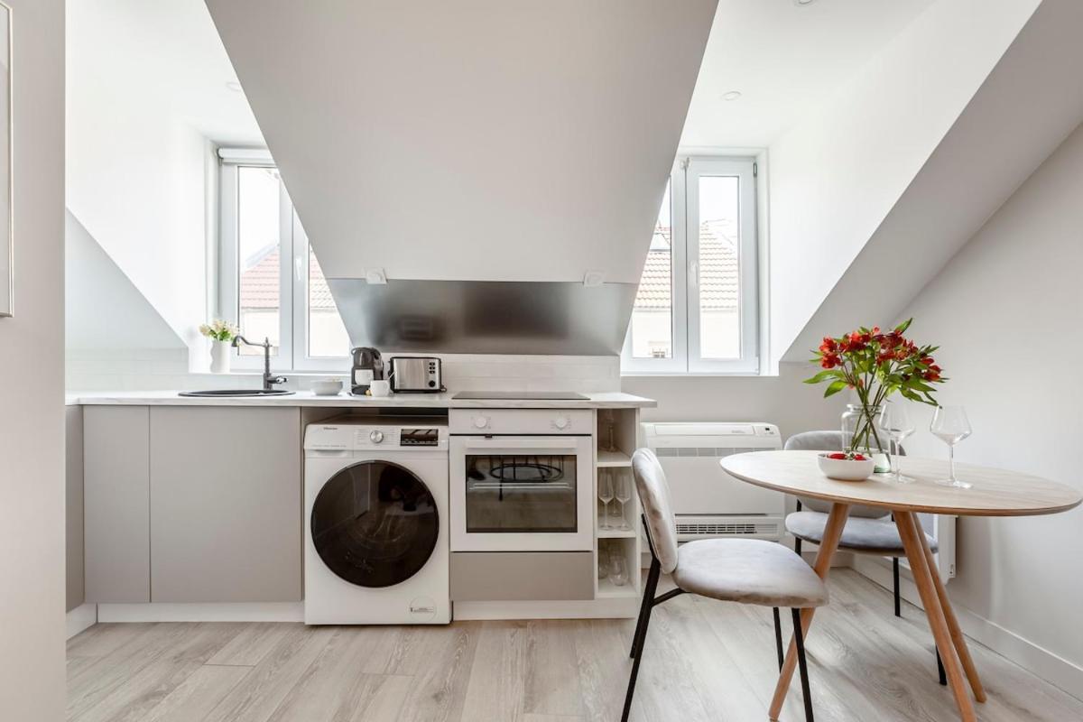 Appartement A43 Republic # 1bedroom # Marais # Paris03 # Ac
